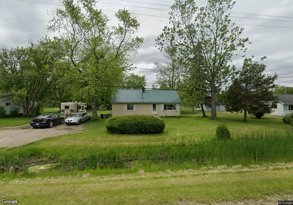 5085 W Coldwater Rd, Flint, MI 48504 - photo 1