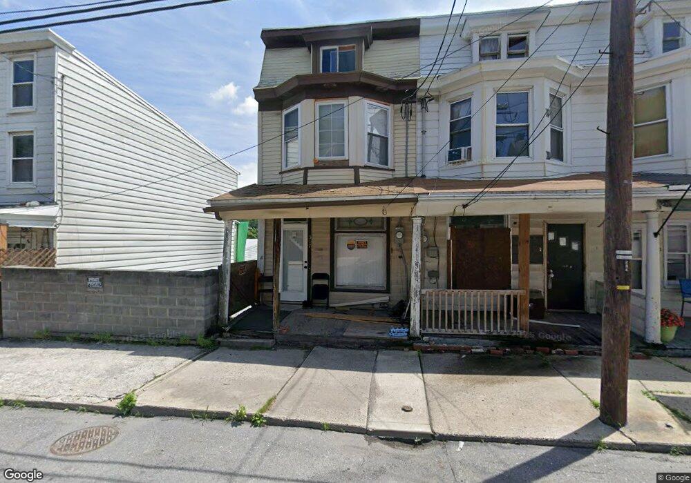 317 Washington St, Tamaqua, PA 18252 - photo 1