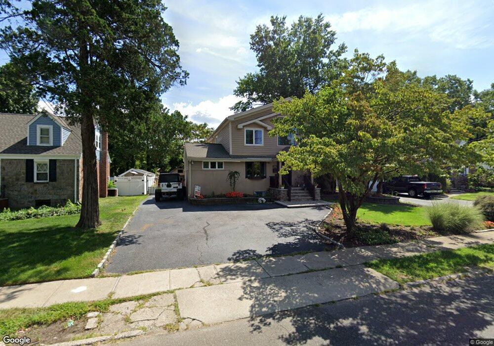 852 Saddle River Rd, Saddle Brook, NJ 07663 - photo 1