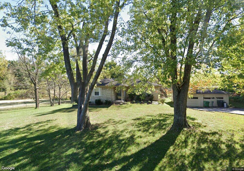 7806 Cooper Chapel Rd, Louisville, KY 40229 - photo 1