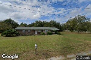 814 Maple St, Chipley, FL 32428