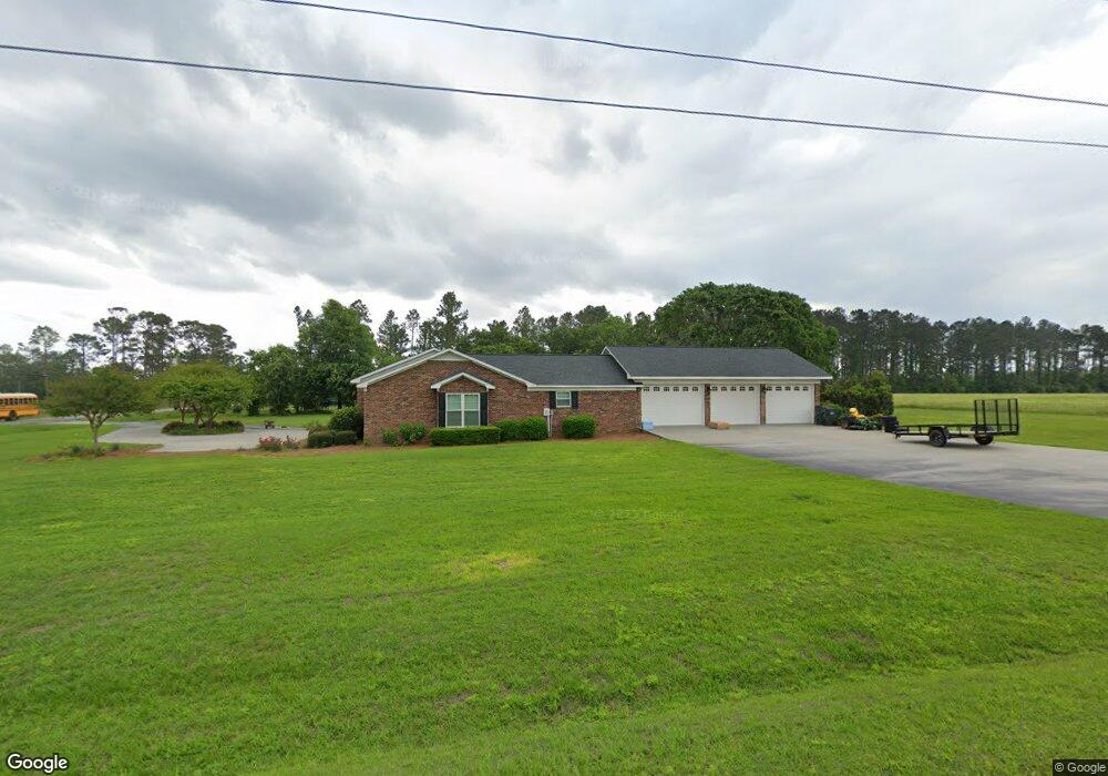 621 Herbert Batten Rd, Douglas, GA 31533 - photo 1
