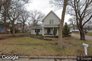 514 N Carver St, Winthrop, MN 55396
