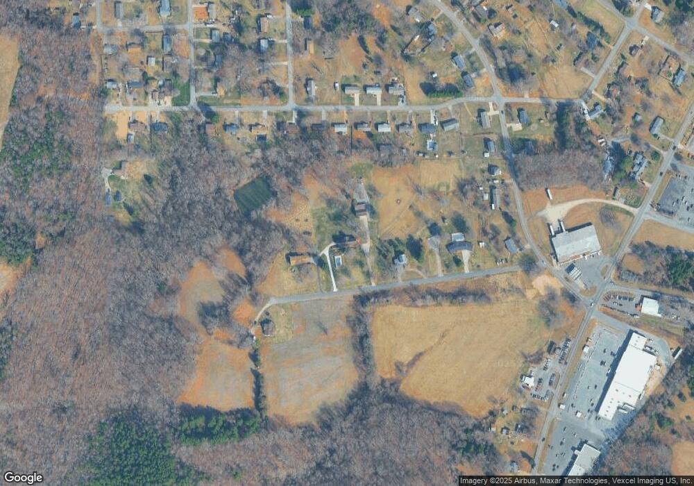 142 Tilley Ln, Statesville, NC 28625 - photo 1