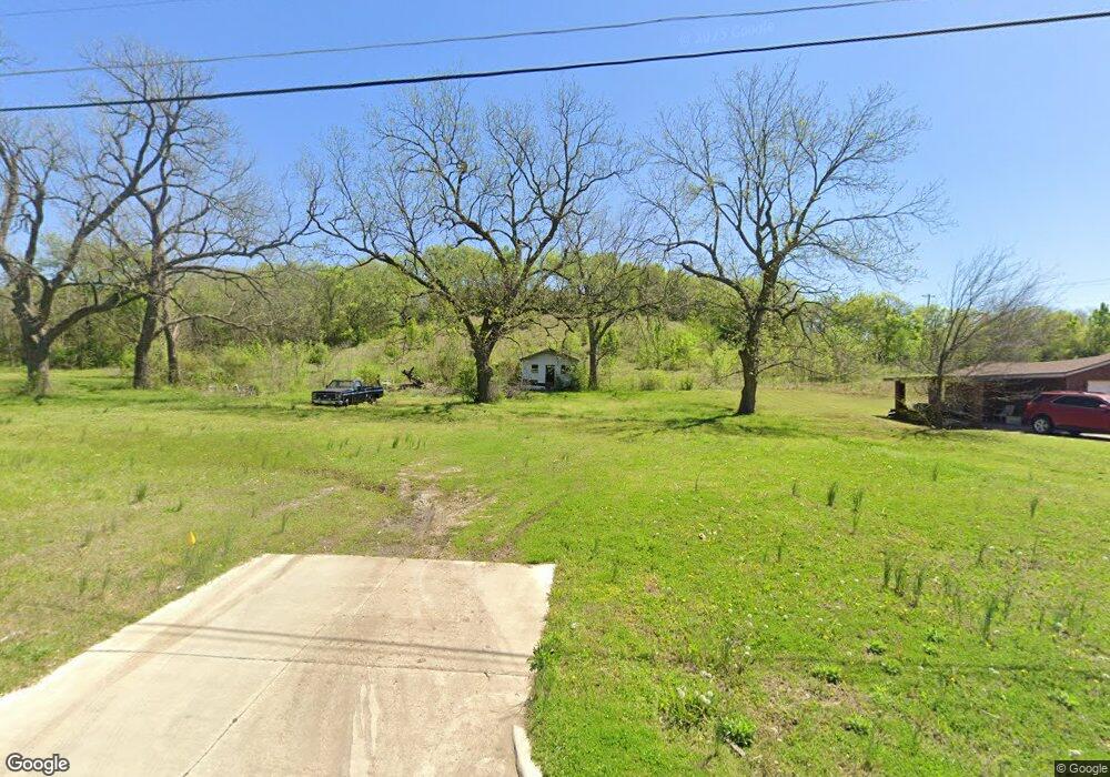 411 N Hickory St, Sapulpa, OK 74066 - photo 1