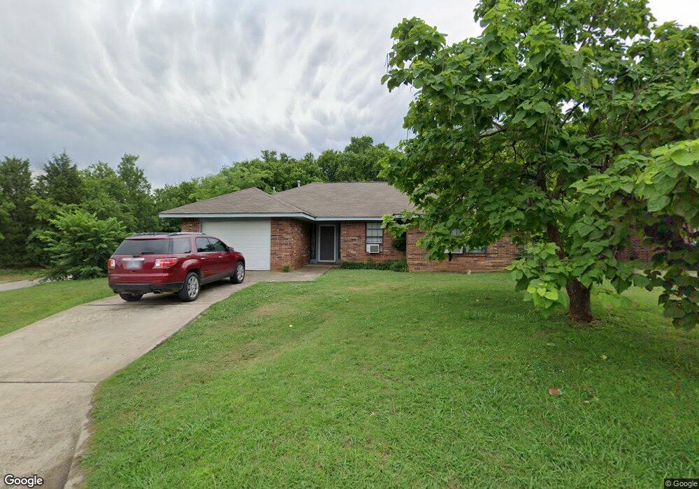 218 11th Ave NE, Ardmore, OK 73401 - photo 1