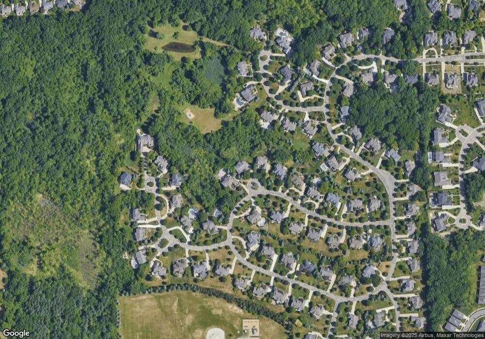 3510 Vineyard Hill Dr, Rochester, MI 48306 - photo 1