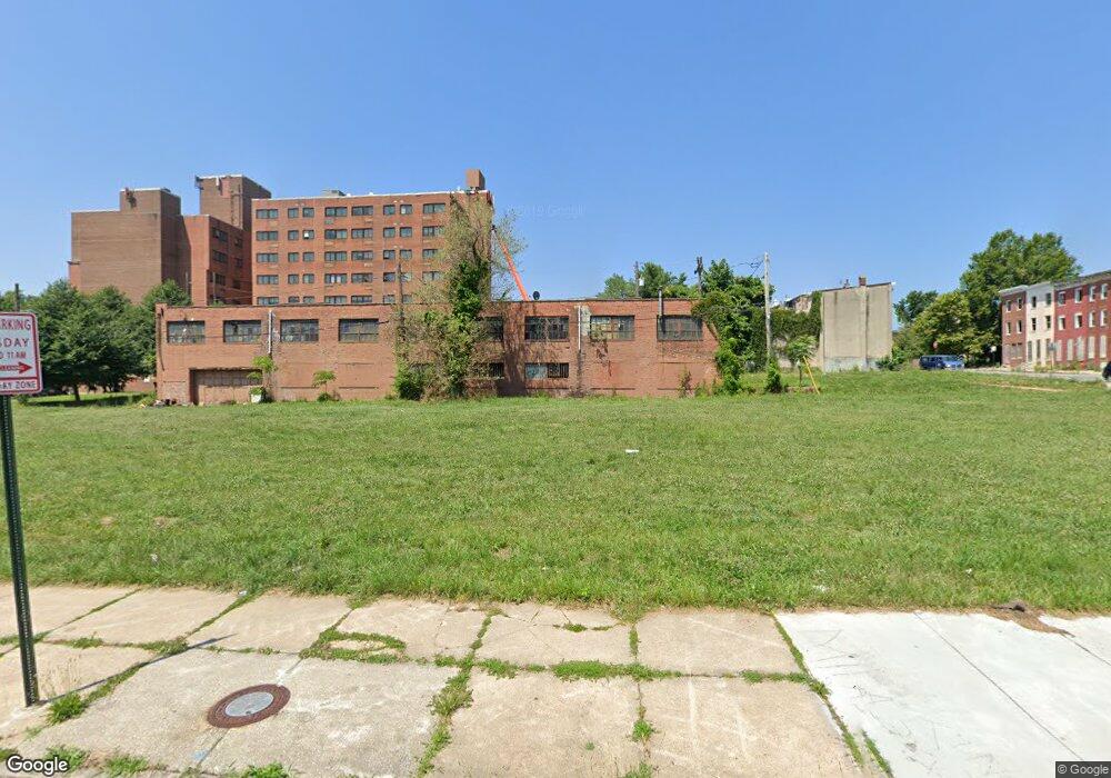 1028 N Stricker St, Baltimore, MD 21217 - photo 1