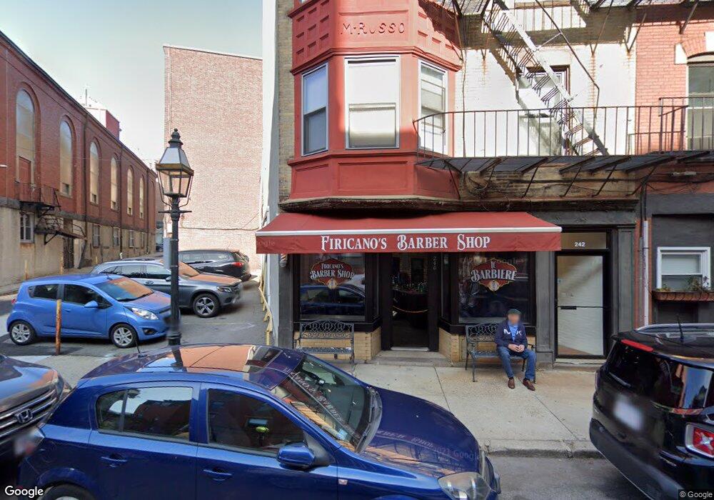 240 North St unit 3, Boston, MA 02113 - photo 1