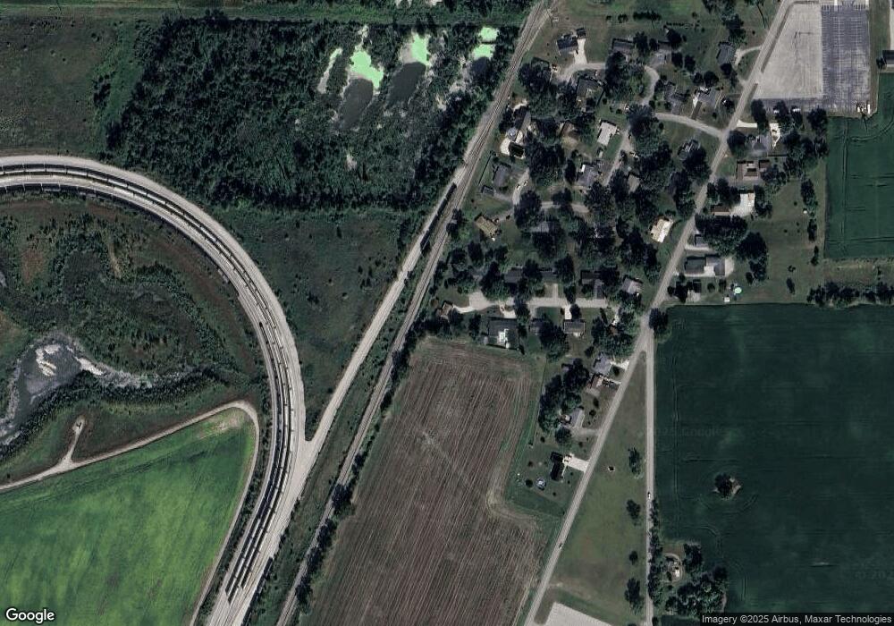 1457 Mcconnell Dr, Bluffton, IN 46714 - photo 1