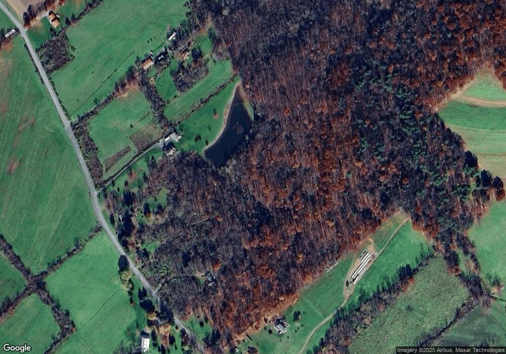 596 Spring Hill Dr, Falls, PA 18615 - photo 1