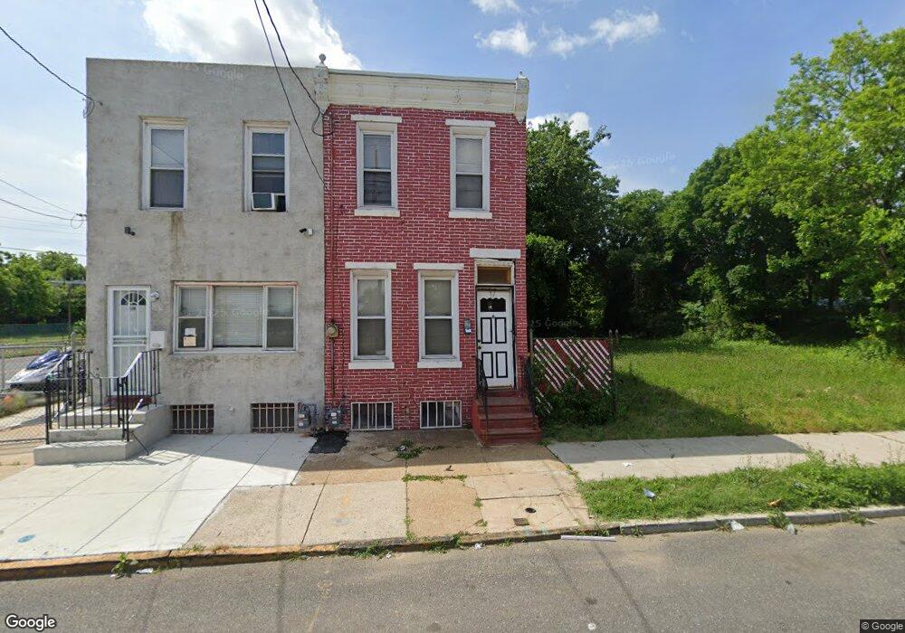 632 Spruce St, Camden, NJ 08103 - photo 1