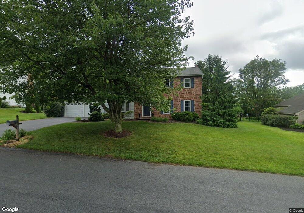 1363 Country Club Rd, Allentown, PA 18106 - photo 1