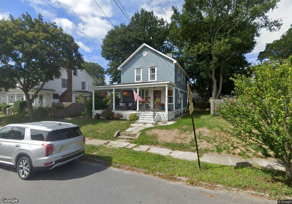 141 Bluff Ave, Cranston, RI 02905 - photo 1