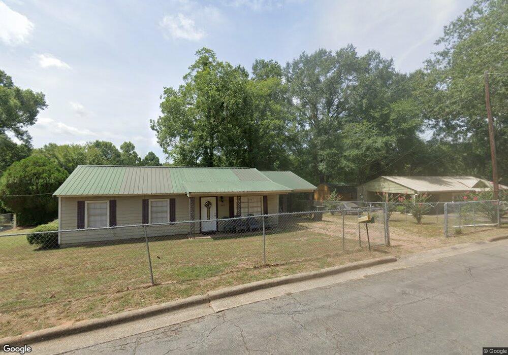 907 Herbert St, Nacogdoches, TX 75964 - photo 1