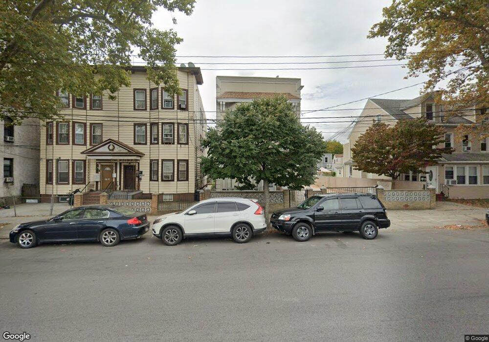 8742 111th St, Jamaica, NY 11418 - photo 1