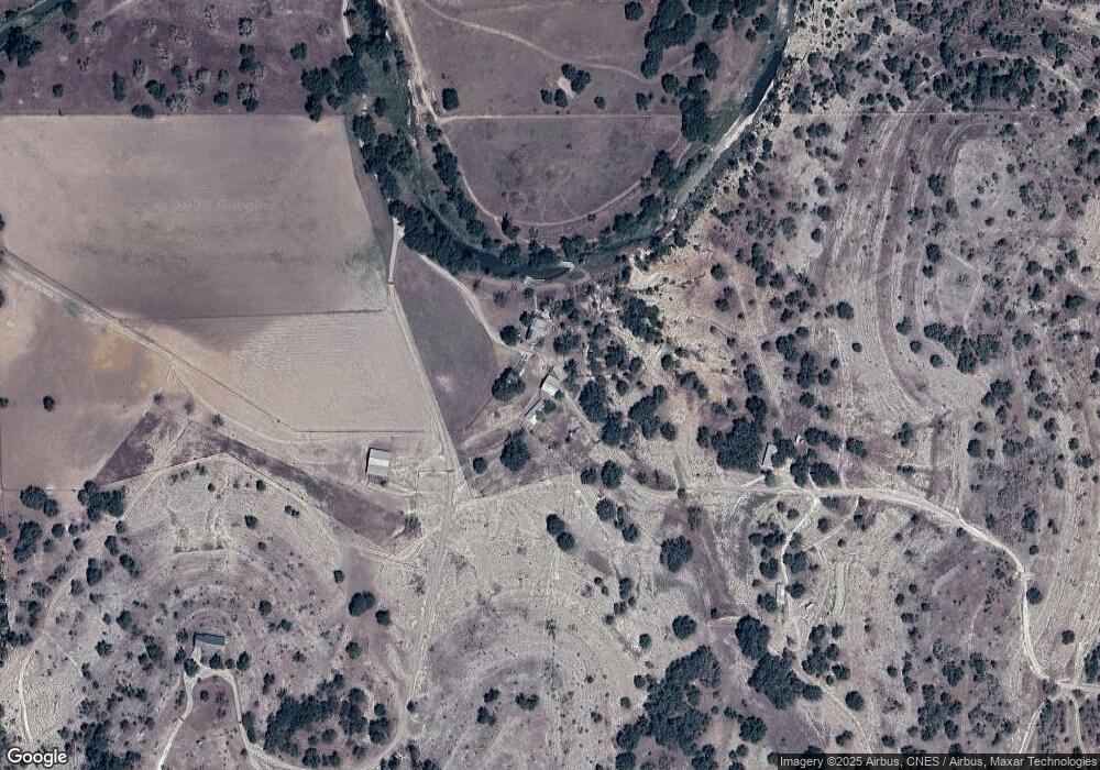 727 Fisher Bonn Rd, Fredericksburg, TX 78624 - photo 1