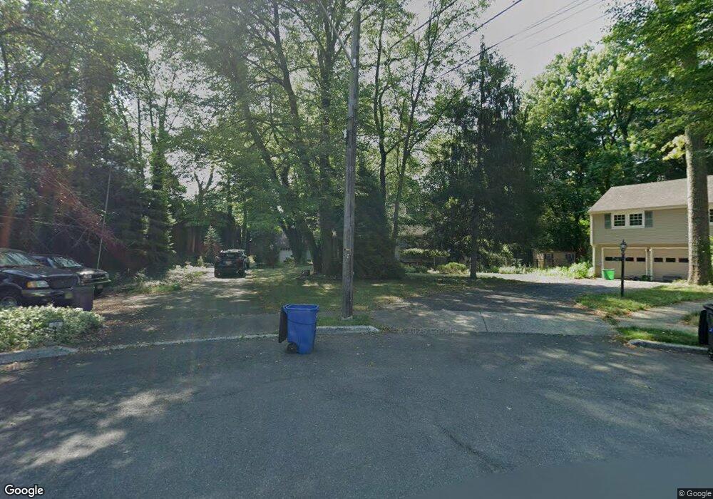 20 Maple Ct, Waldwick, NJ 07463 - photo 1