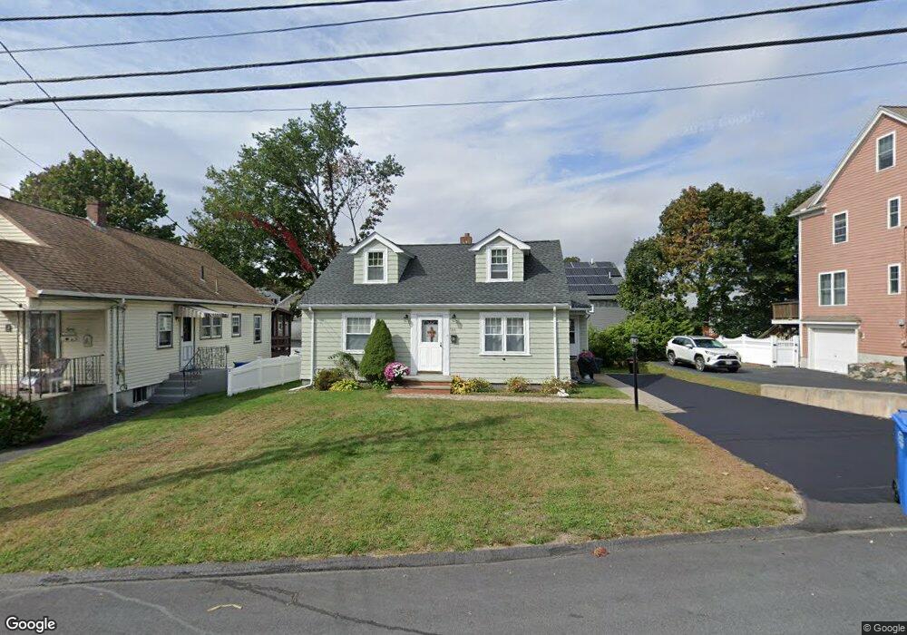 84 Pine Hill Cir, Waltham, MA 02451 - photo 1