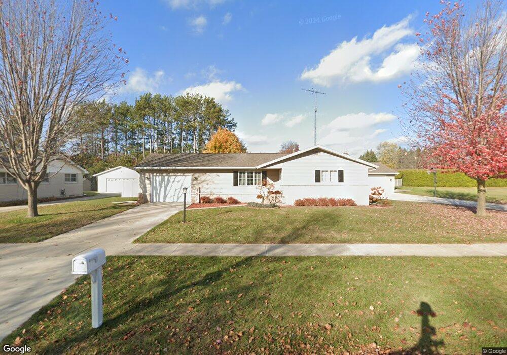 2904 41st St, Two Rivers, WI 54241 - photo 1