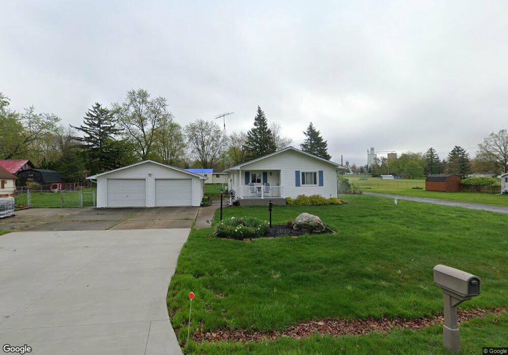 811 Dexter Dr, Lennon, MI 48449 - photo 1