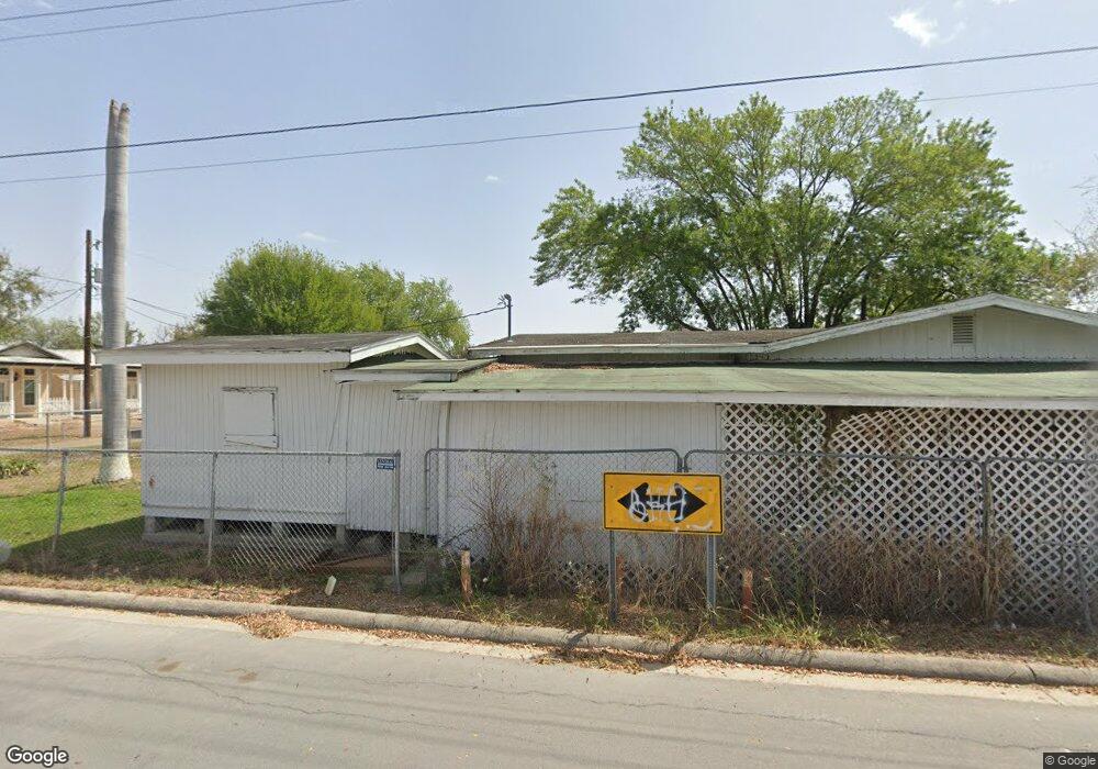 822 W Bell Ave, Pharr, TX 78577 - photo 1