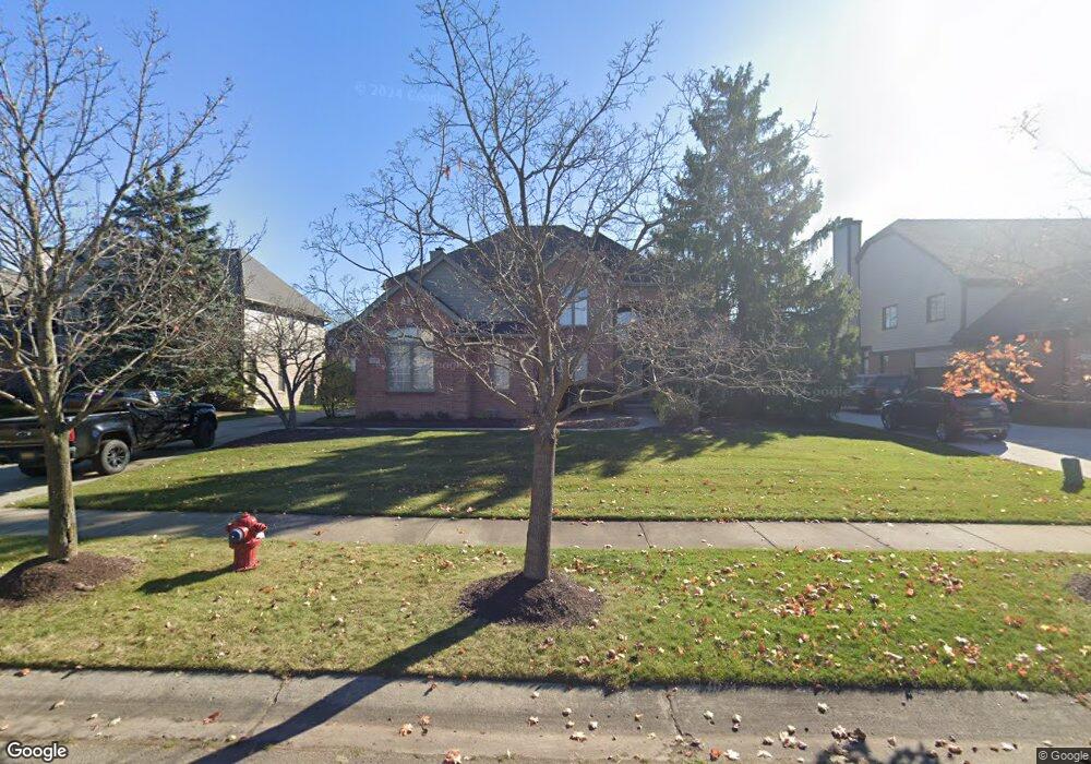 7099 Yarmouth Dr, West Bloomfield, MI 48322 - photo 1
