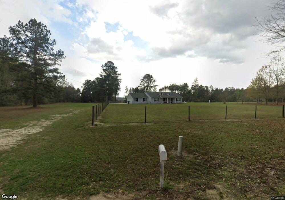 567 Otter Cir, Douglas, GA 31533 - photo 1