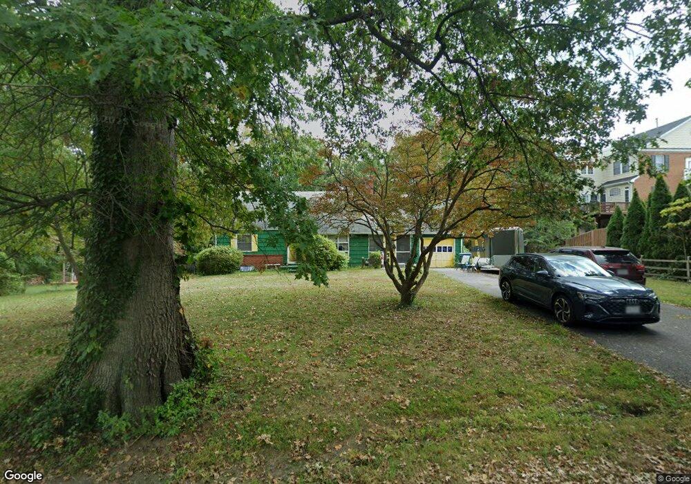 3001 Cyrandall Valley Rd, Oakton, VA 22124 - photo 1