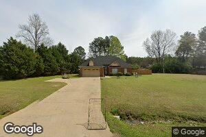814 N Wolfe Rd, Caledonia, MS 39740