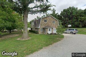 506 Country View Ct, Carrollton, MO 64633