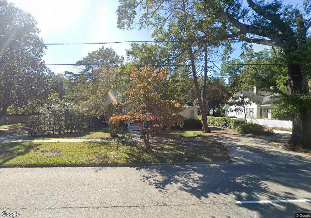 1611 Broad St, Camden, SC 29020 - photo 1