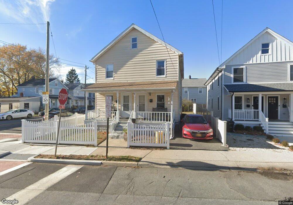 54 Maxwell Ave unit Duplex, Oyster Bay, NY 11771 - photo 1