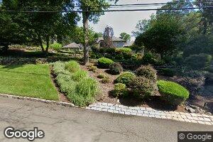 5 Twin Brooks Rd, Saddle River, NJ 07458