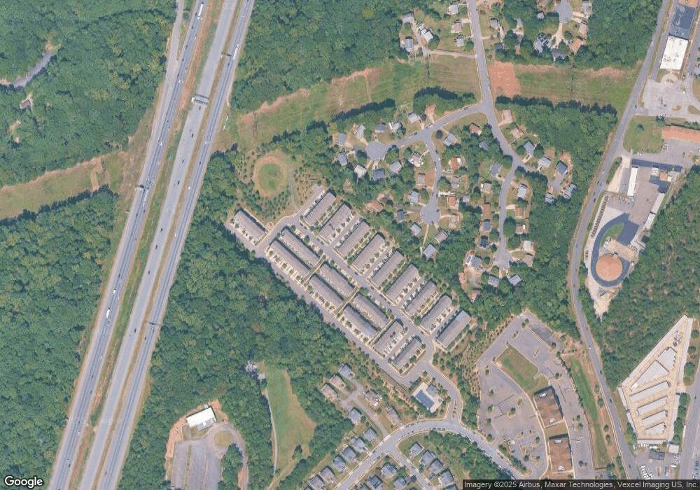 4436 Potomac Highlands Cir, Triangle, VA 22172 - photo 1