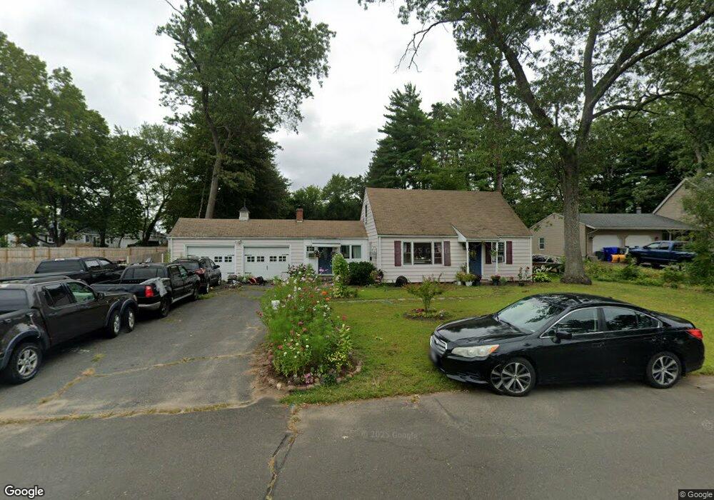 3 Pinewood Ln, Enfield, CT 06082 - photo 1