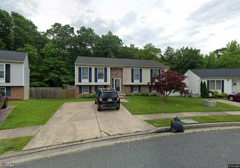 20 Francis Green Cir, Essex, MD 21221 - photo 1