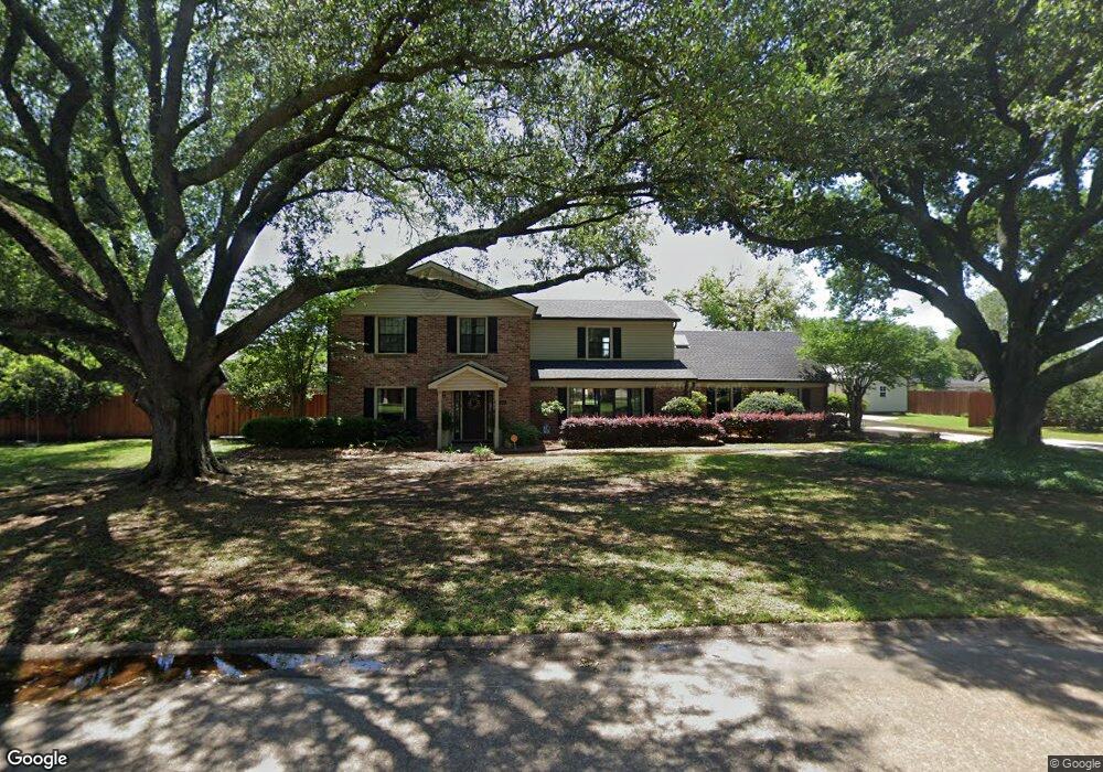 1347 Westmoreland St, Lake Charles, LA 70605 - photo 1