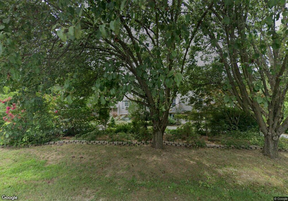 11009 Horseshoe Dr, Frederick, MD 21701 - photo 1