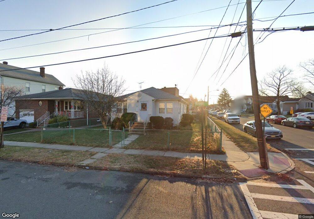 717 Knopf St, Linden, NJ 07036 - photo 1