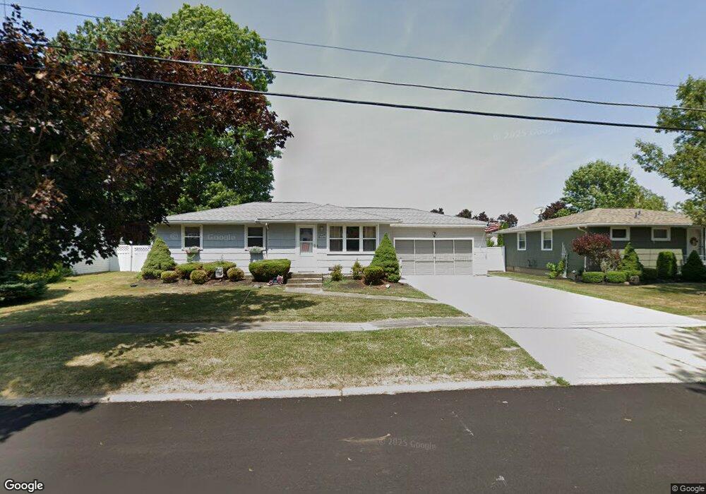 840 Castlebar Dr, North Tonawanda, NY 14120 - photo 1