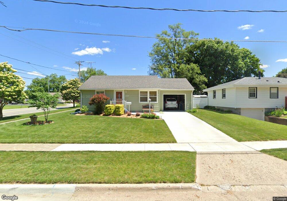 4141 7th Place, Des Moines, IA 50313 - photo 1