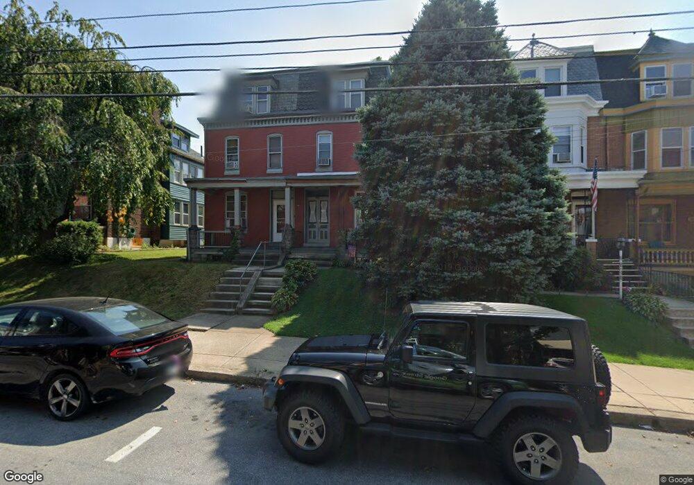 544 Franklin St, West Reading, PA 19611 - photo 1