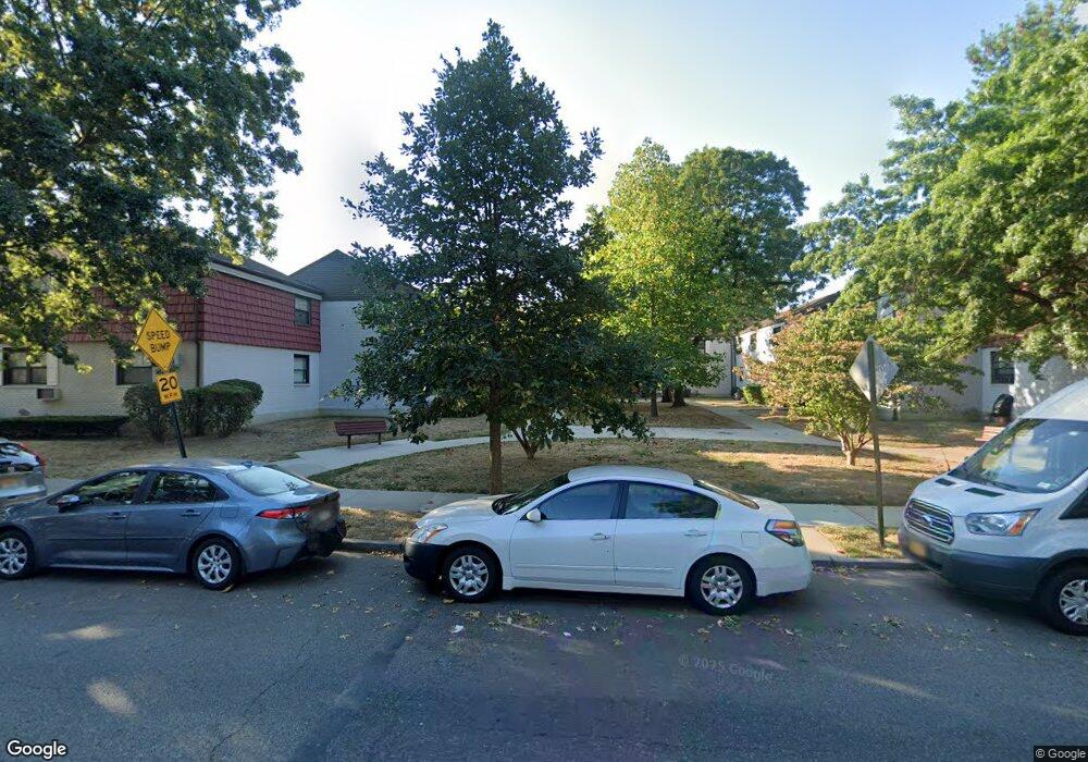 137-46 68th Dr unit 1st Fl, Flushing, NY 11367 - photo 1