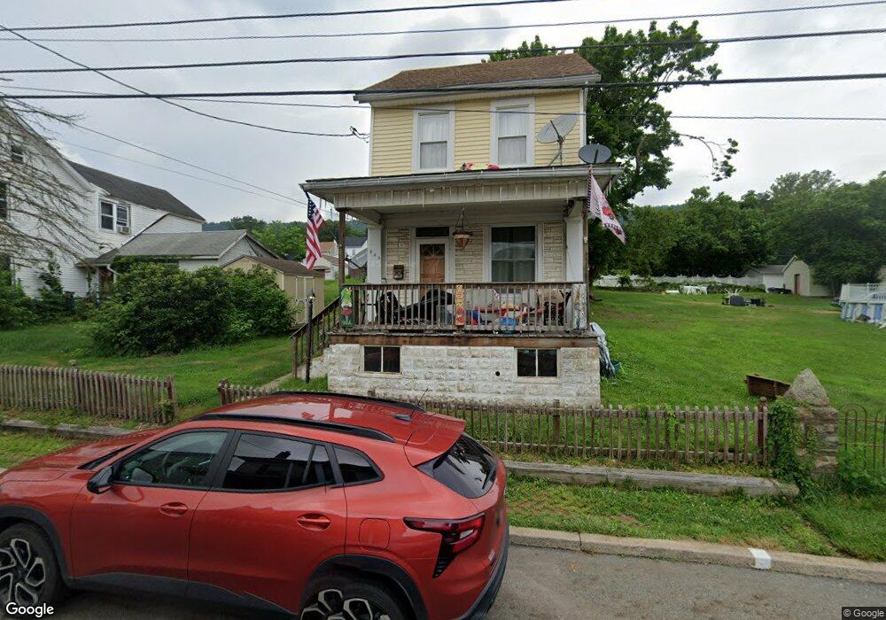 245 E Spruce St, Williamstown, PA 17098 - photo 1