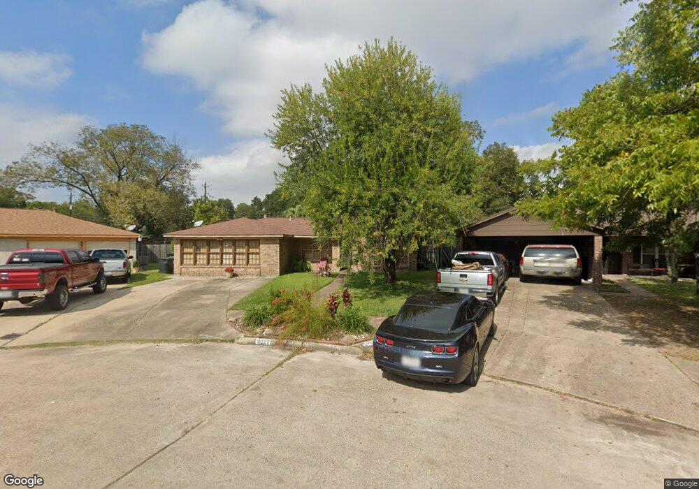 9023 Lazy River Ln, Houston, TX 77088 - photo 1