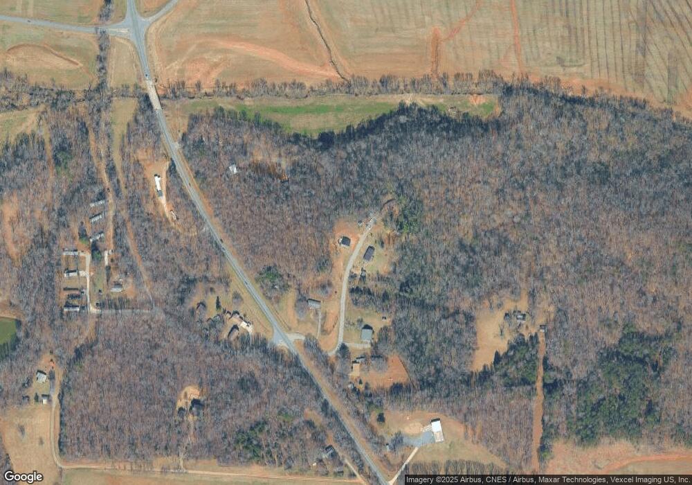 137 Crosby Rd, Statesville, NC 28625 - photo 1