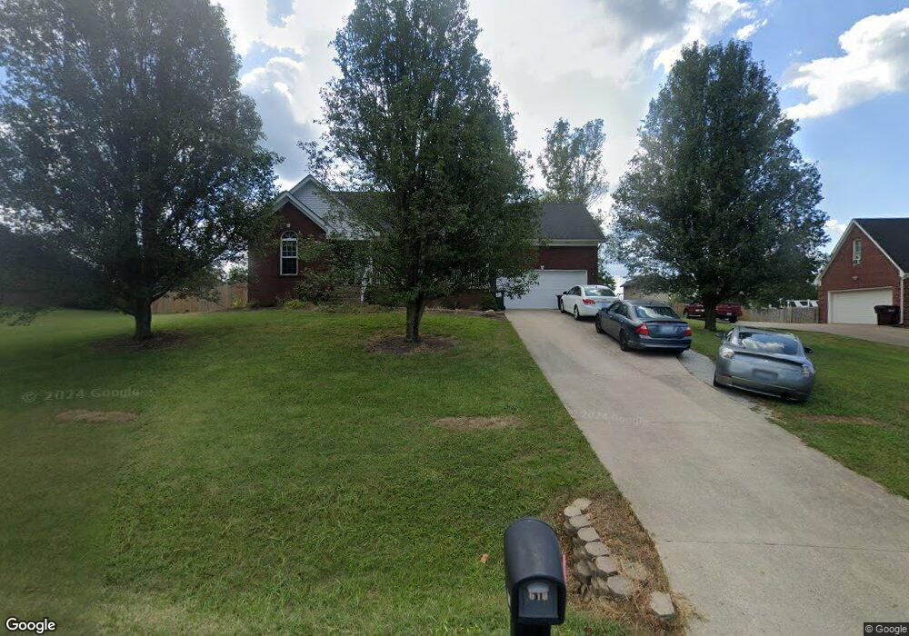 610 Wava Dr, Mount Washington, KY 40047 - photo 1
