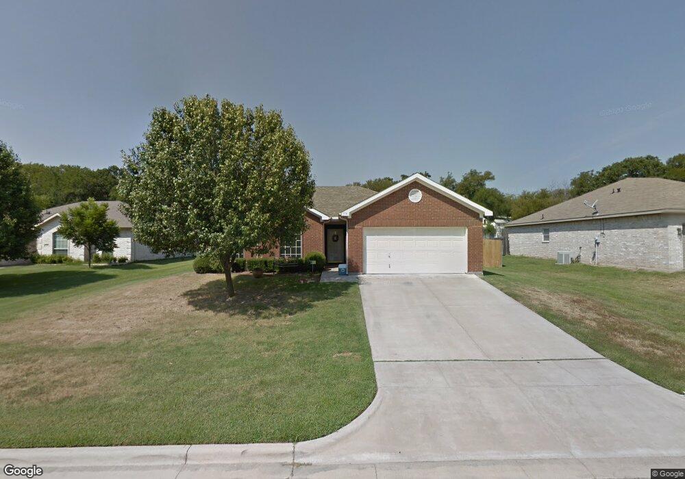 116 Timber Cross Ct, Azle, TX 76020 - photo 1