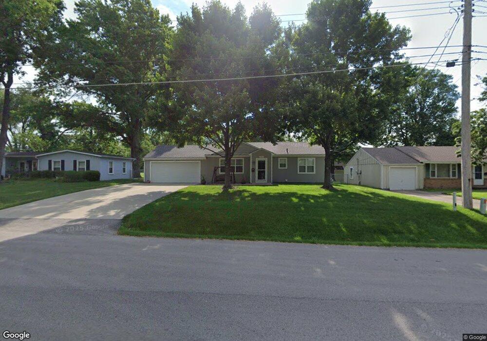 5317 Monrovia St, Shawnee, KS 66216 - photo 1